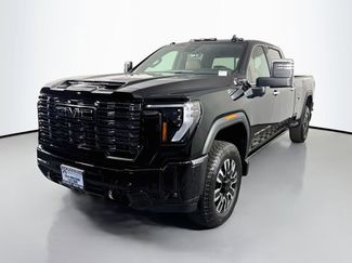 New 2026 GMC Sierra 3500 Denali Ultimate AWD/4WD video 3