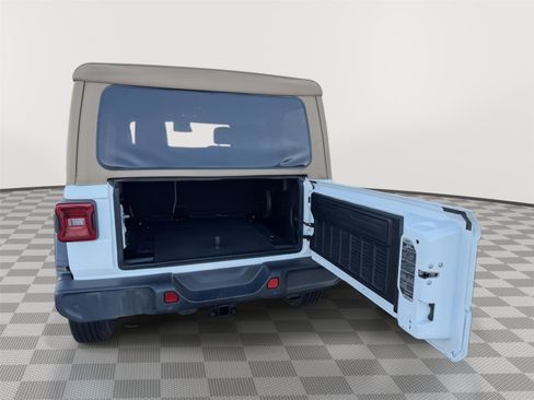 Used 2020 Jeep Wrangler Unlimited Sport image 7
