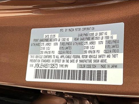 New 2025 MAZDA CX-70 Plug-In Hybrid w/ Premium Plus AWD/4WD image 9