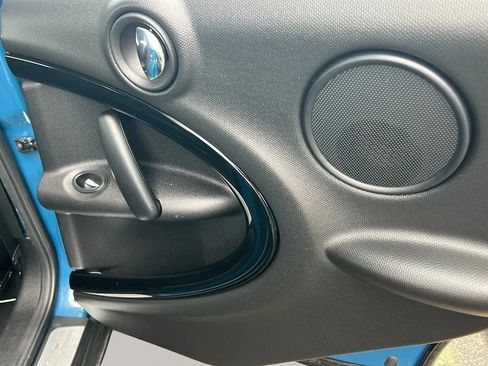 Used 2012 MINI Cooper Countryman S image 32