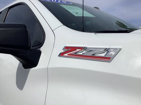 Used 2019 Chevrolet Silverado 1500 LT Trail Boss image 44