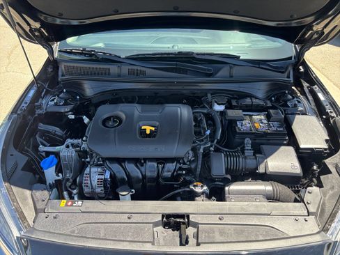 Used 2024 Kia Forte LXS FWD image 20