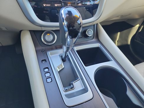 Used 2021 Nissan Murano Platinum w/ Cargo Package image 26