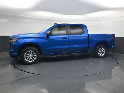 Used 2022 Chevrolet Silverado 1500 RST AWD/4WD image 13