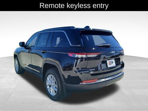 New 2026 Jeep Grand Cherokee Laredo X AWD/4WD image 3