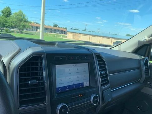 Used 2021 Ford Expedition XLT RWD image 20