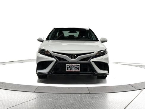 Certified 2023 Toyota Camry SE image 2