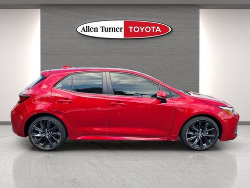 Used 2023 Toyota Corolla XSE FWD image 6