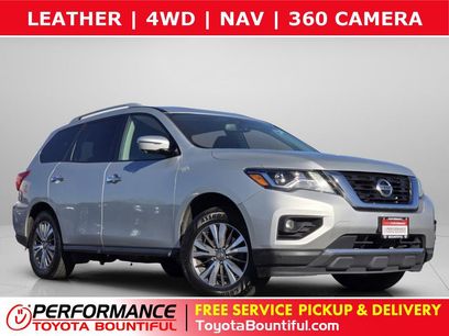 Used 2020 Nissan Pathfinder SL
