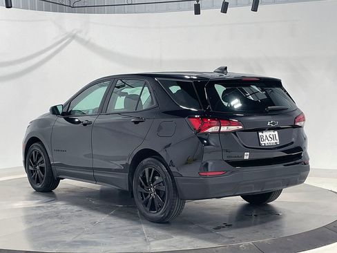 Used 2023 Chevrolet Equinox LS w/ Midnight Edition FWD image 13