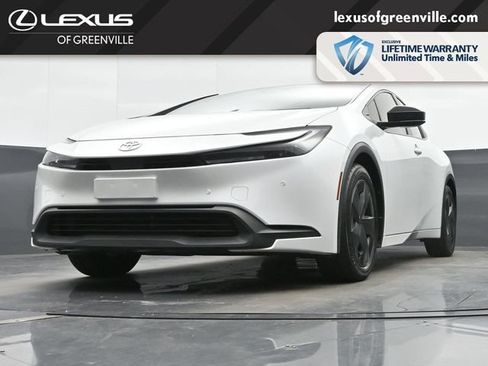 Used 2023 Toyota Prius LE FWD image 33