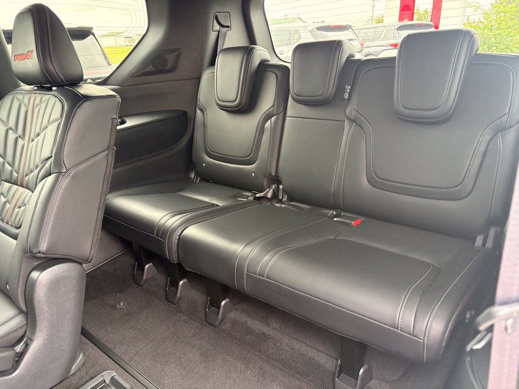 Used 2025 Nissan Armada PRO-4X AWD/4WD image 32