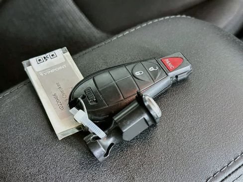 Used 2019 Jeep Cherokee Latitude w/ Popular Appearance Group FWD image 21
