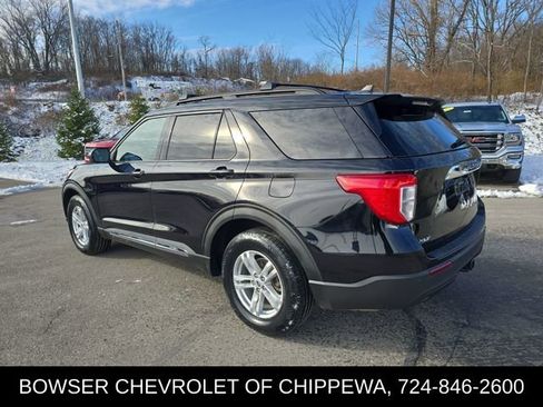 Used 2023 Ford Explorer XLT w/ Class IV Trailer Tow Package image 3