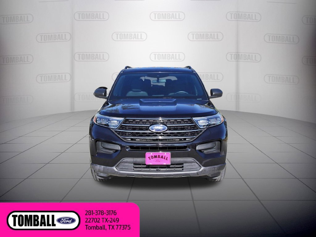 Used 2020 Ford Explorer XLT RWD image 2
