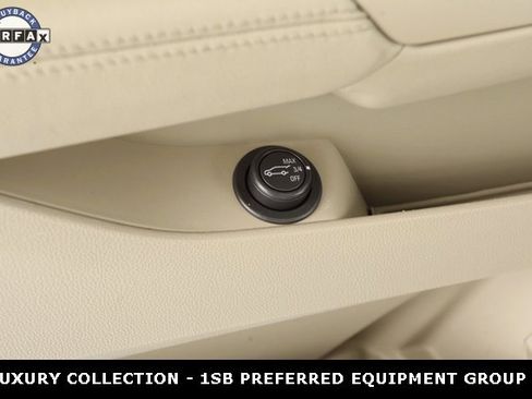 Used 2010 Cadillac SRX Luxury image 18