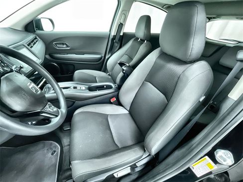 Used 2022 Honda HR-V EX image 18