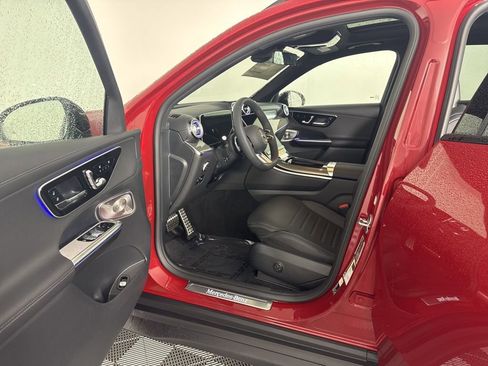 New 2026 Mercedes-Benz GLC 300 4MATIC image 23