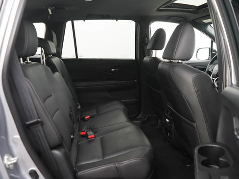 Used 2021 Honda Passport Elite image 12