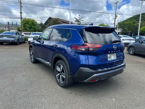 Used 2023 Nissan Rogue SL w/ SL Premium Package FWD image 4
