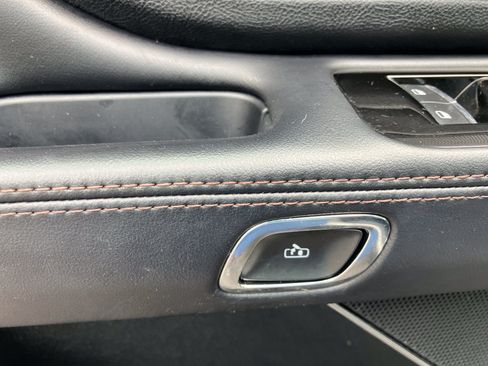 Used 2022 Lincoln Aviator AWD w/ Premium Package image 21