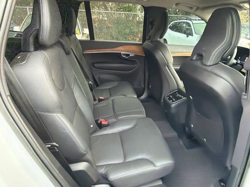 Certified 2023 Volvo XC90 B5 Plus w/ Protection Package Premier image 20