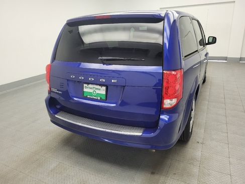 Used 2018 Dodge Grand Caravan SE FWD image 7