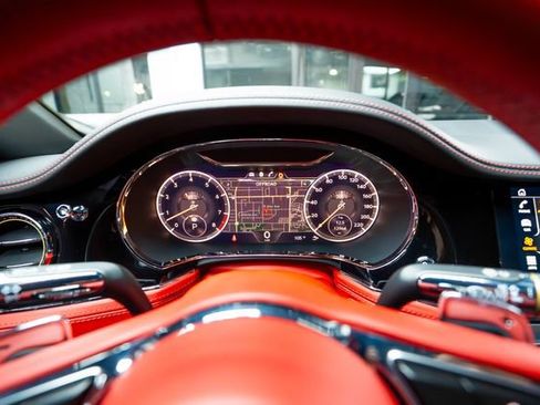 Used 2020 Bentley Continental GT V8 AWD/4WD image 30