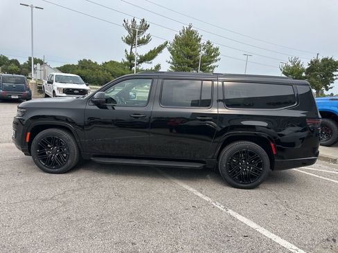 New 2025 Jeep Wagoneer L Series II w/ Convenience Group I image 20