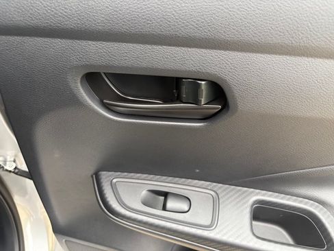 Used 2025 Nissan Versa S w/ Trunk Package FWD image 31