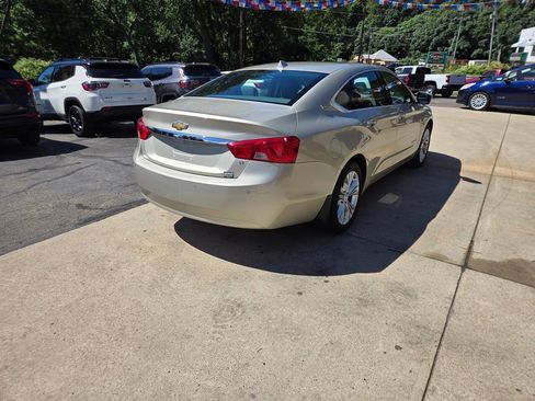 Used 2014 Chevrolet Impala LT w/ Convenience Package FWD image 7