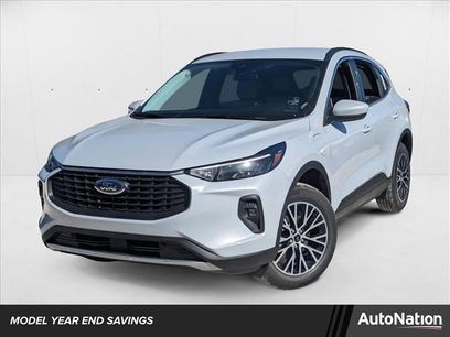 New 2025 Ford Escape SE