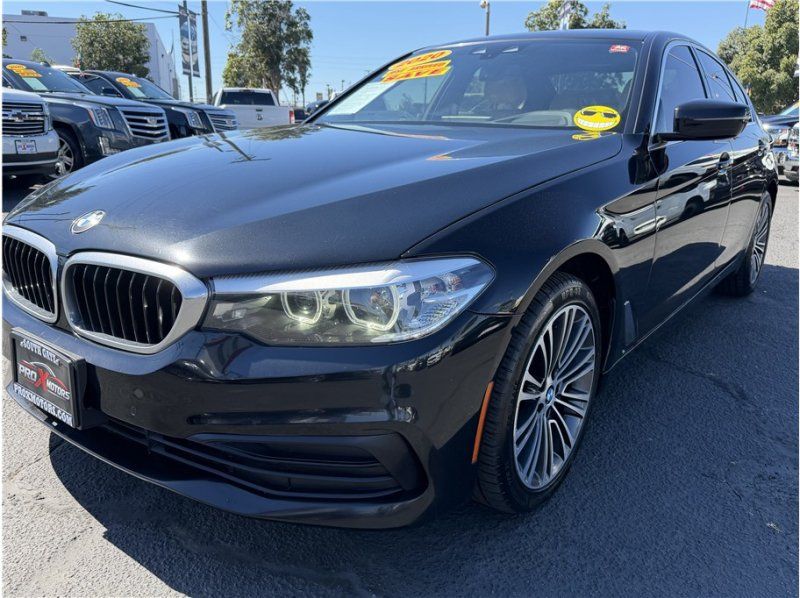 Used 2020 BMW 530i w/ Premium Package RWD image 11