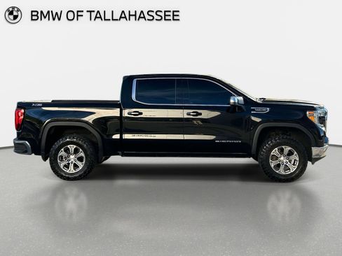 Used 2020 GMC Sierra 1500 SLE w/ SLE Value Package AWD/4WD image 4