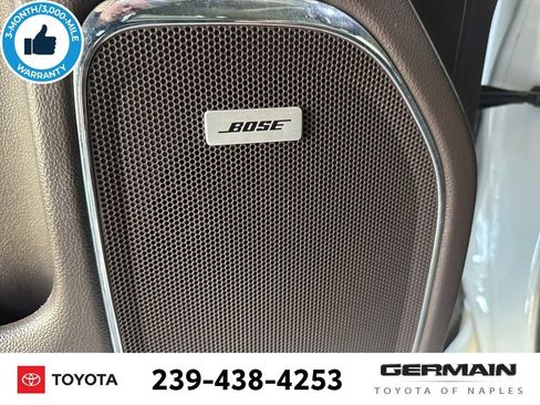 Used 2018 GMC Sierra 1500 SLT w/ SLT Premium Package image 19