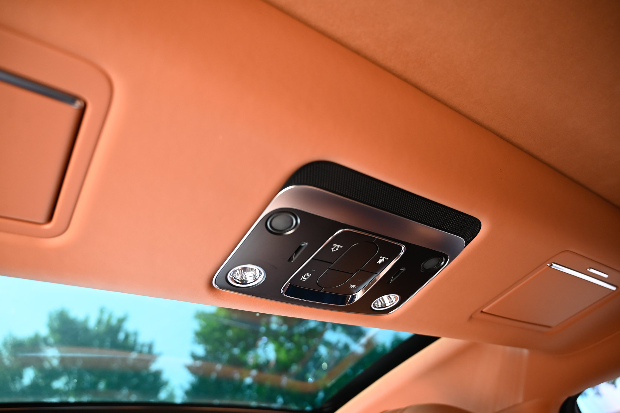 Used 2022 Bentley Flying Spur V8 AWD/4WD image 41