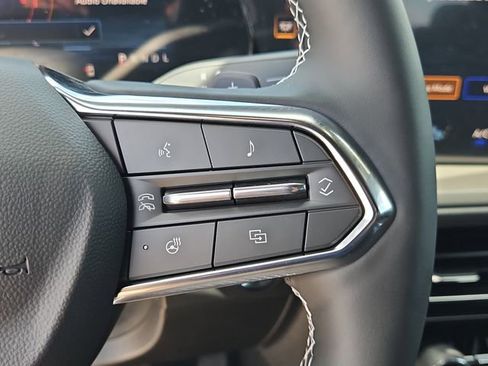 New 2026 Chevrolet Traverse LT FWD image 20