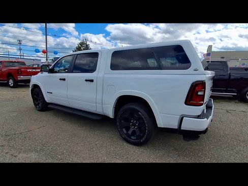 Certified 2026 RAM 1500 Big Horn AWD/4WD image 6