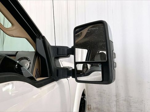 Used 2011 Ford F250 Lariat w/ Lariat Interior Pkg AWD/4WD image 11