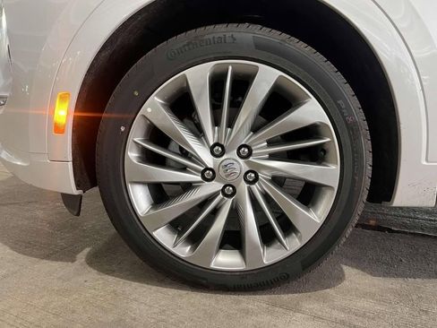 New 2024 Buick Envision Avenir image 8