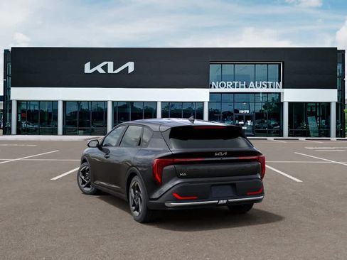 New 2026 Kia K4 EX FWD image 4