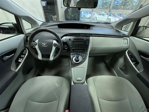 Used 2010 Toyota Prius Two image 19