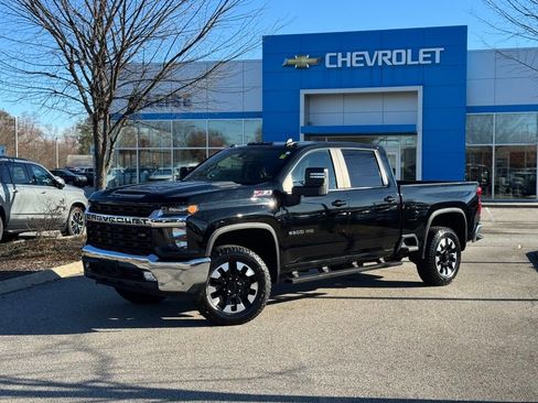 Used 2020 Chevrolet Silverado 2500 LT w/ Convenience Package image 9