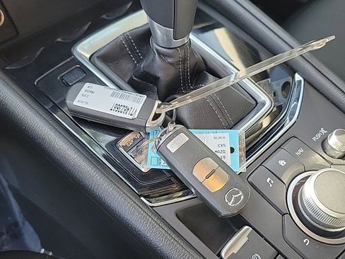 Used 2019 MAZDA CX-5 Sport image 24