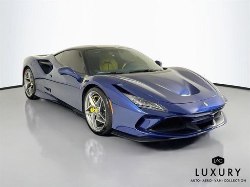 Used 2022 Ferrari F8 Tributo image 4