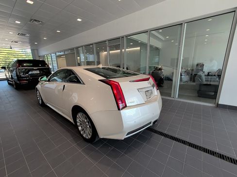 Used 2011 Cadillac CTS Performance w/ Luxury Level One Package RWD image 5