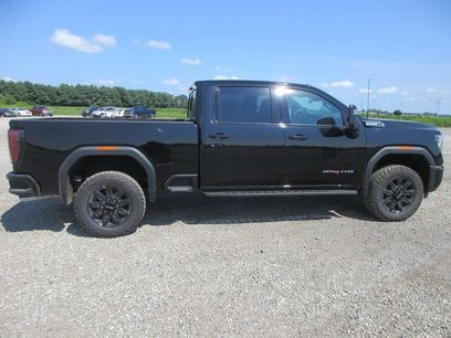 New 2026 GMC Sierra 2500 AT4 w/ AT4 Premium Plus Package