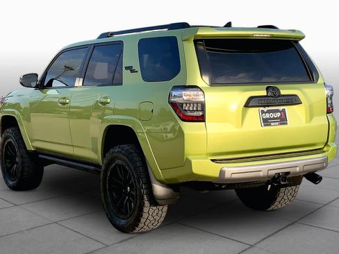 Used 2023 Toyota 4Runner TRD Off-Road Premium w/ Moonroof Package AWD/4WD image 12