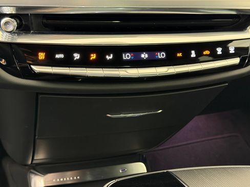 Used 2024 Cadillac Lyriq Sport RWD image 20