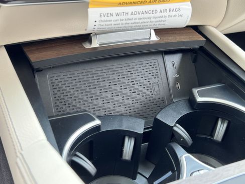 New 2026 Mercedes-Benz GLE 350 4MATIC image 41